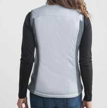 Load image into Gallery viewer, Women's Tech Vest